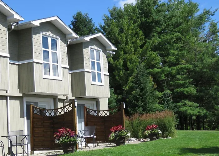 Auberge Aux Deux Pères Magog