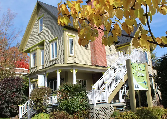 Hotel La Belle Victorienne à Magog